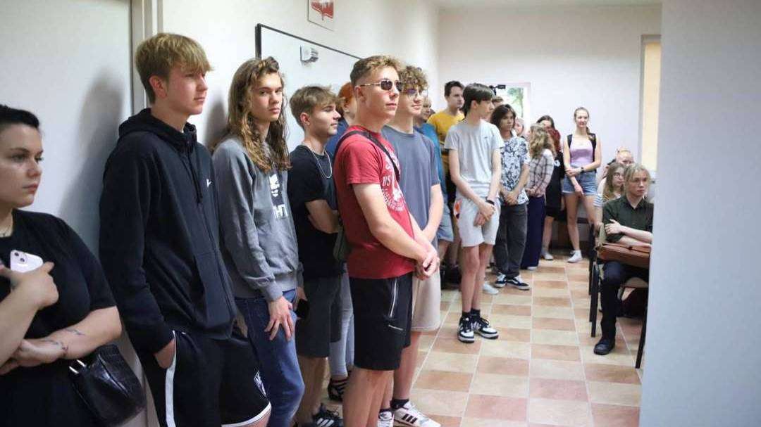 Ogromne zainteresowanie pracą dla młodych
