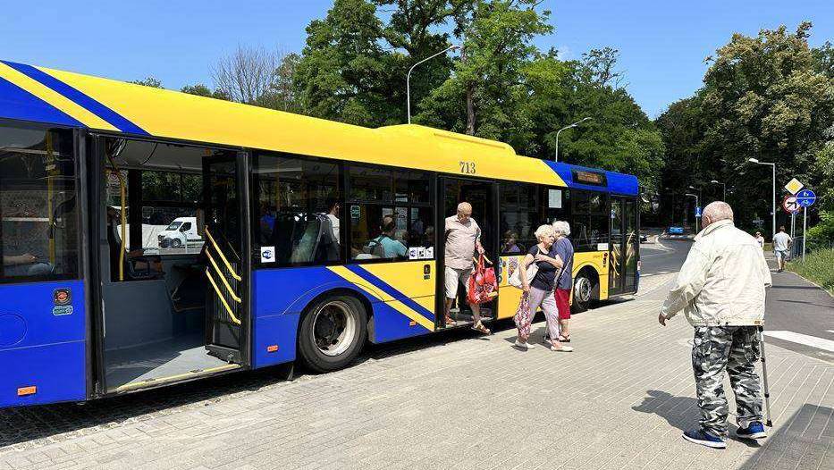 Autobusy miejskie w czasie Świąt Wielkanocnych