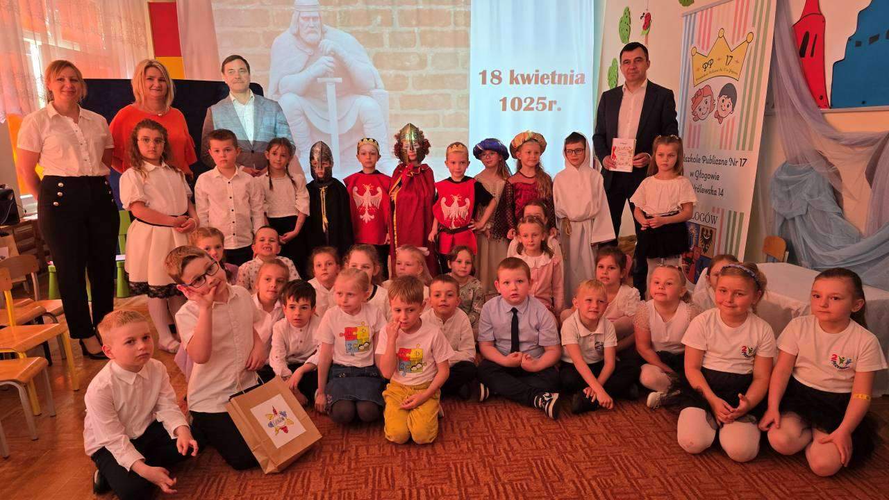 Przedszkolaki pokazały swoją wiedzę o Głogowie w PP 17