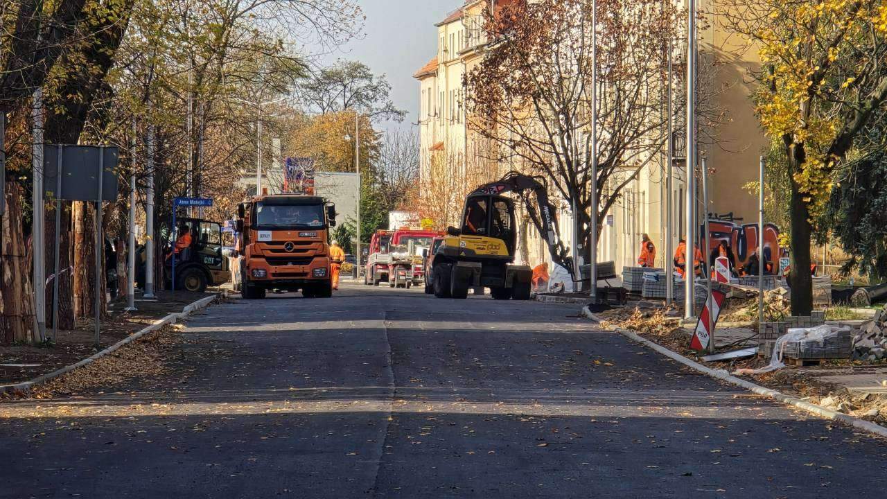 Zaglądamy na plac budowy przy ul. Sikorskiego