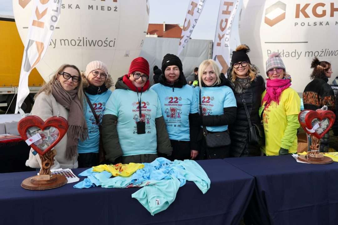 wolontariusze noworocznego marszobiegu