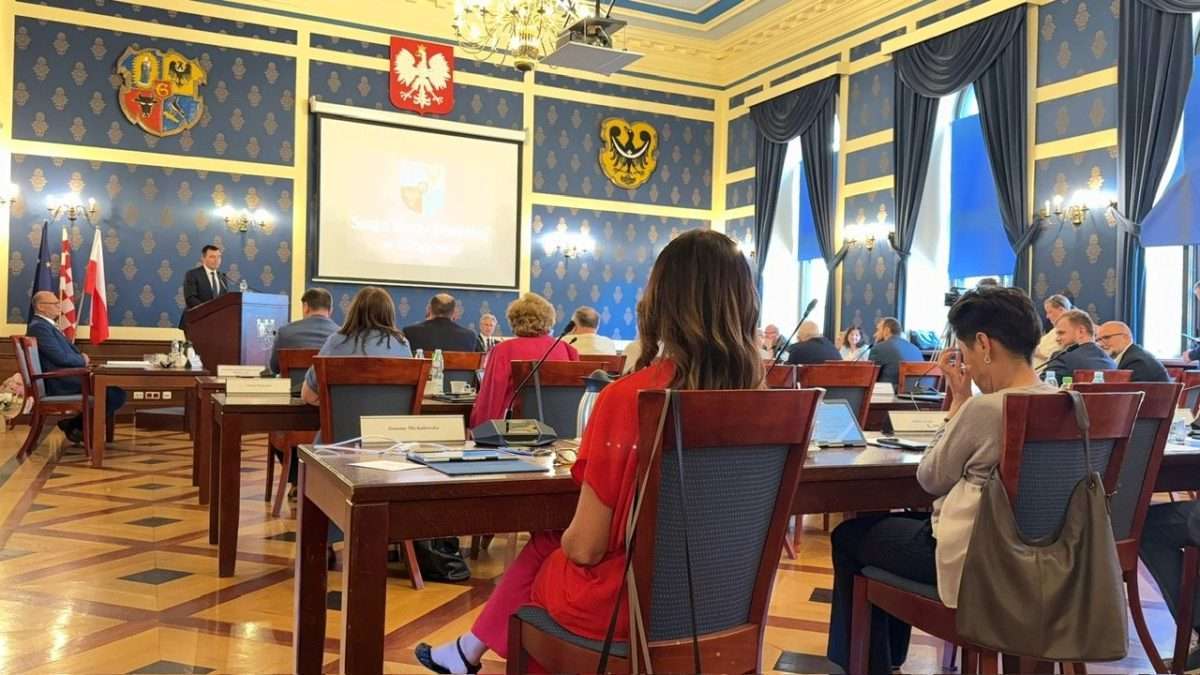 sesja Rady miejskiej w Głogowie