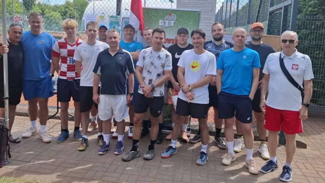 Tenisowy turniej otwarcia sezonu w Głogowie