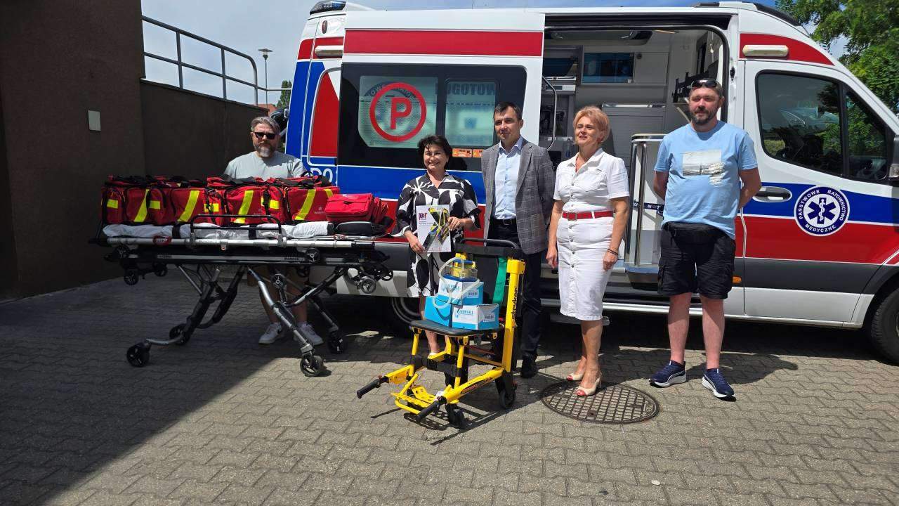 Nowy sprzęt dla pogotowia ratunkowego w Głogowie
