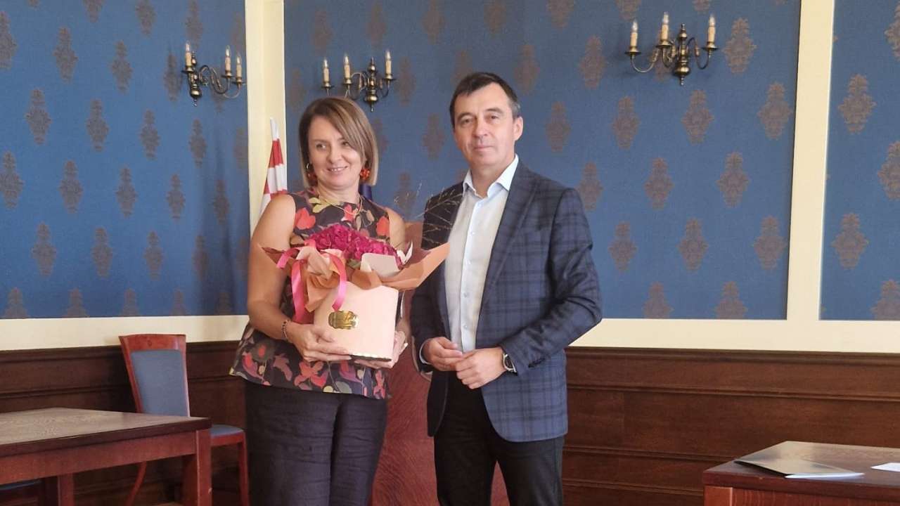 Akty powierzenia funkcji dyrektorów w miejskich placówkach