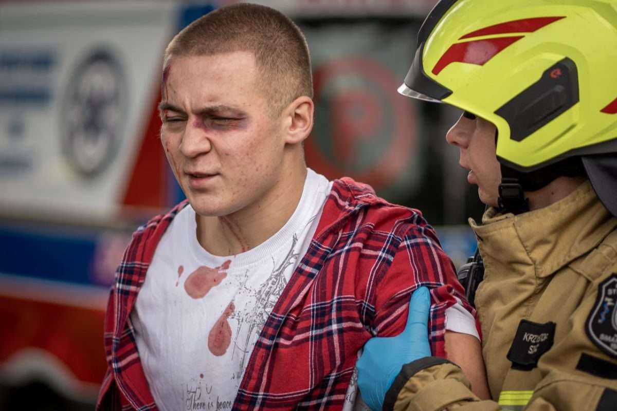 ćwiczenia w terenie służb mundurowych i obrony cywilnej 