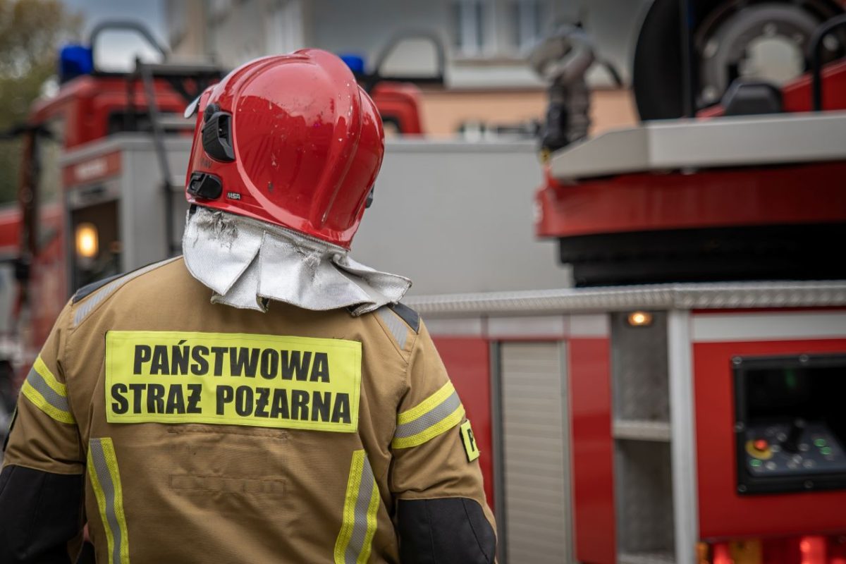 ćwiczenia w terenie służb mundurowych i obrony cywilnej 