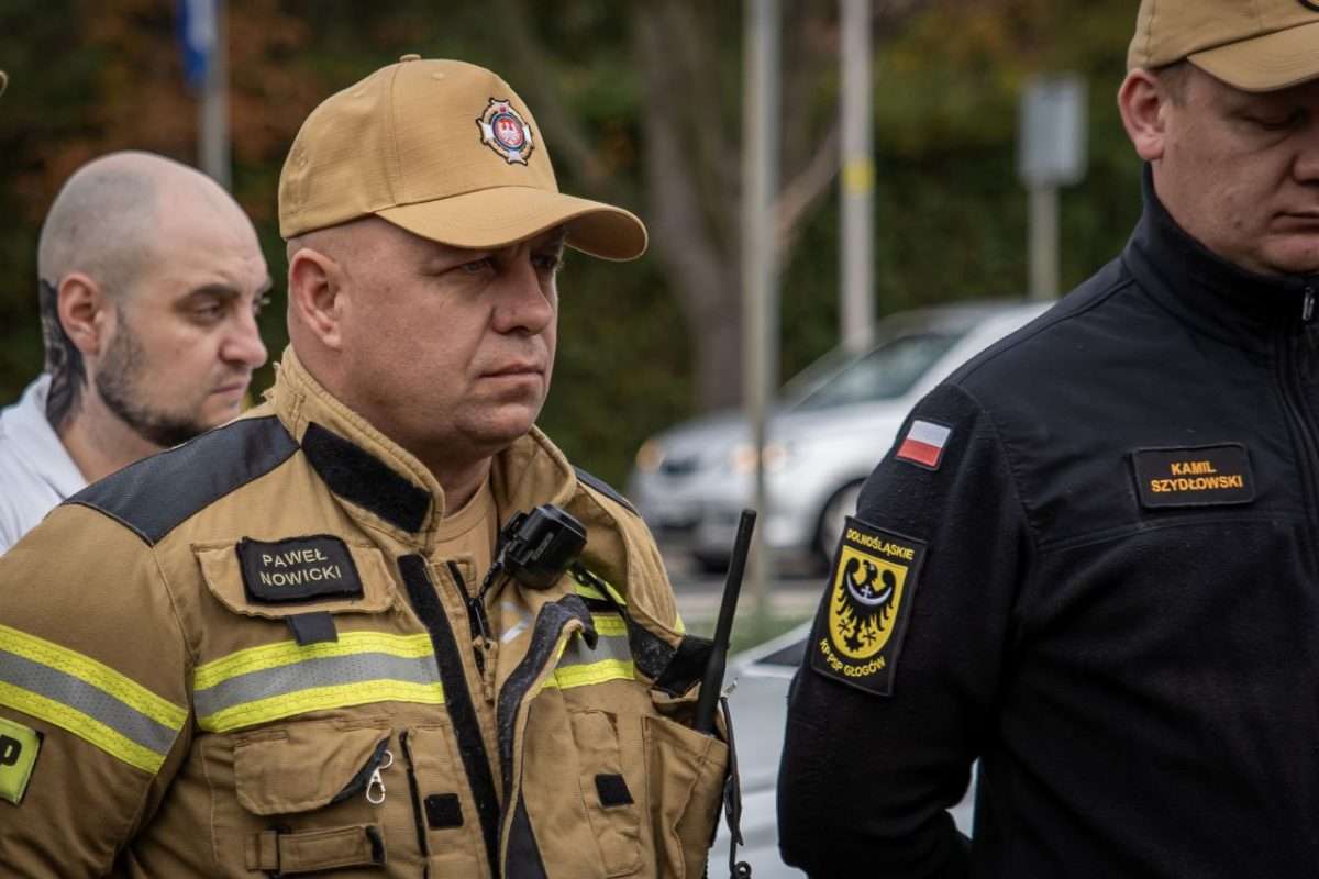 ćwiczenia w terenie służb mundurowych i obrony cywilnej 