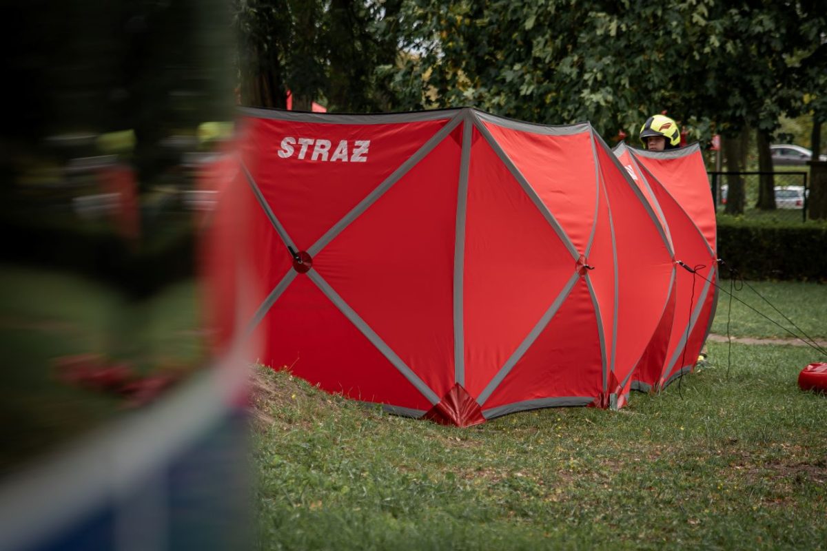 ćwiczenia w terenie służb mundurowych i obrony cywilnej 